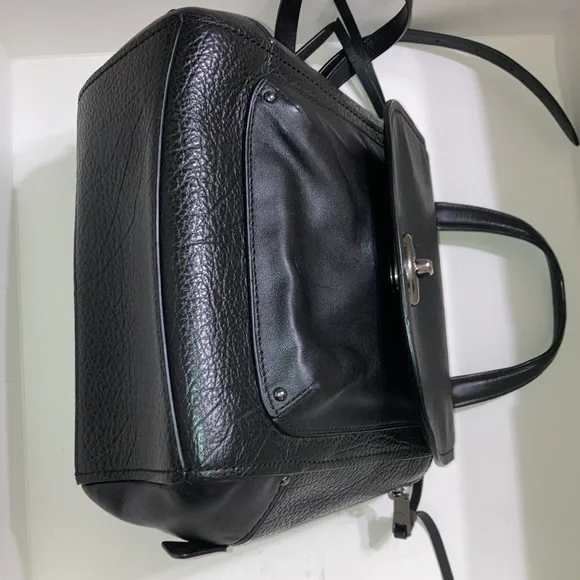 ๐ฃ COACH Faye ๐ฃ Mixed Materials Backpack in Black. - Picture 11 of 16